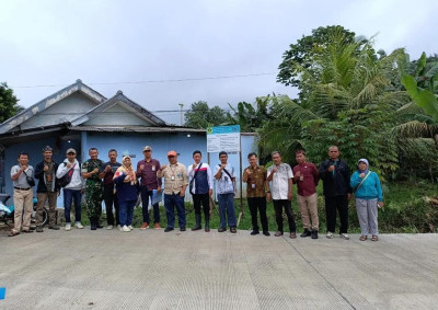 Lurah Atang Senjaya, Hendra Cipta, Terima Kunjungan Tim Monitoring dan Evaluasi Kecamatan Kemang