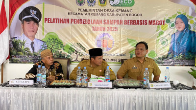 Pelatihan Pengelolaan Sampah Berbasis Magot Tahun 2025 Desa Kemang